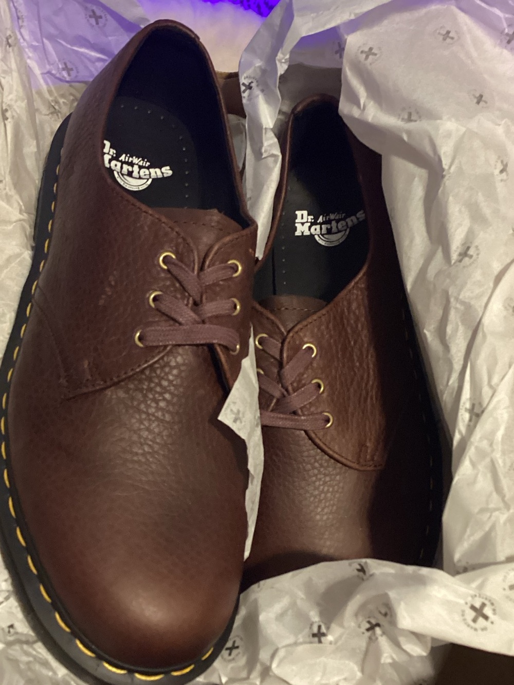 Dr Martens shoes - Picture 3 of 5